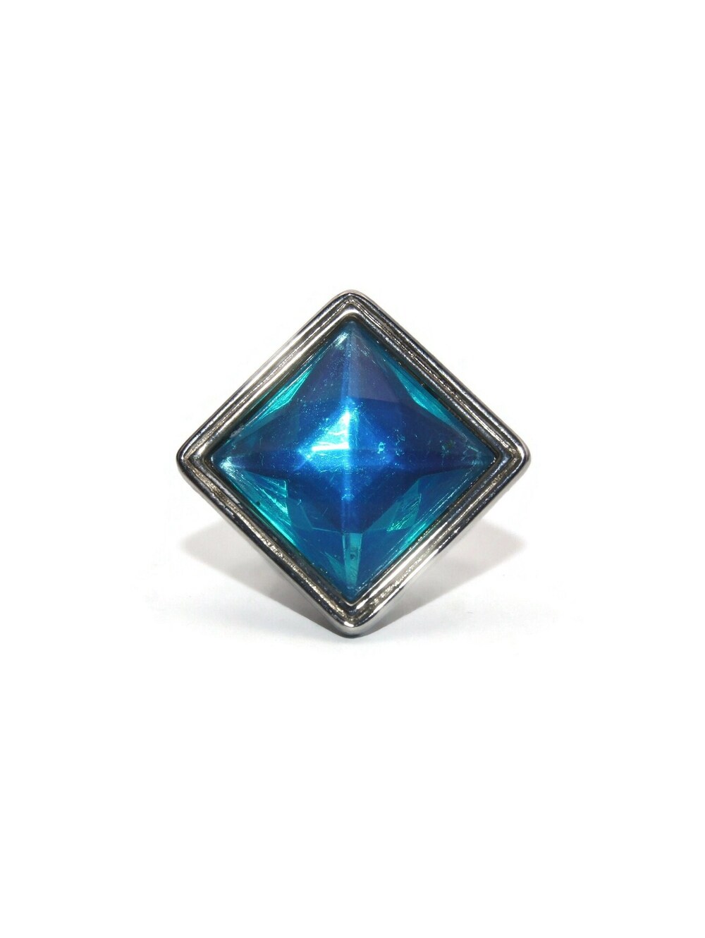 Vintage Silver Tone and Blue Faceted Acrylic Cabochon US Size 5 Cocktail Ring.